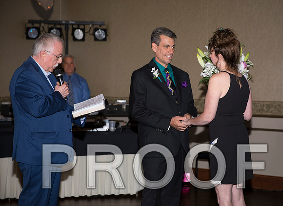 8L2A0012 aaa Surprise Wedding Vow Renewal Ceremony