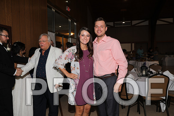 8L2A6060 Wedding - Reception with Family and Friends