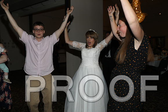 8L2A1556 Wedding Reception Let the Party Start
