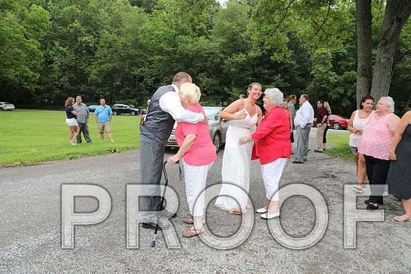 8L2A2503 Wedding - Congratulations to the Bride and Groom