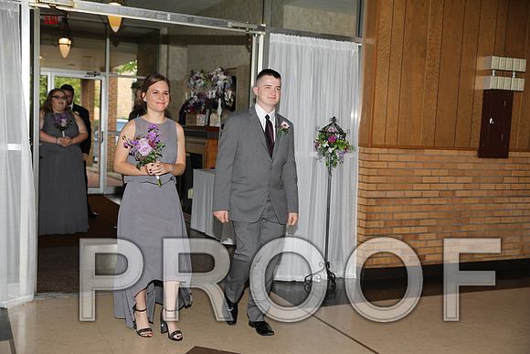 8L2A6102 Wedding - Reception with Family and Friends