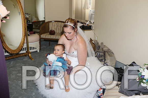 IF6A7833 Wedding - Bride with family and bridesmaids