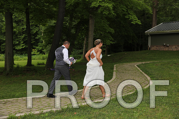 8L2A2037 Wedding - The Bride and Groom