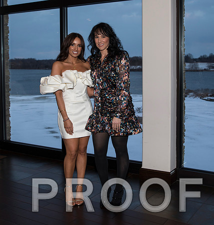 8L2A6544 aaa Beautiful event surrounded by family and friends