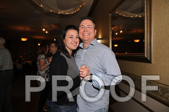 8L2A0074 Guests & Family Dancing and Partying
