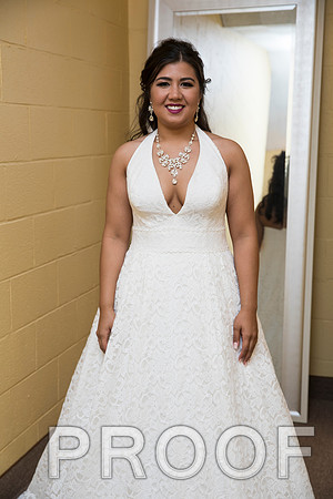 8L2A5321 aaa Wedding - Bride getting ready for the big day