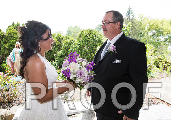 8L2A5355 aaa Wedding - First Glance with Dad!