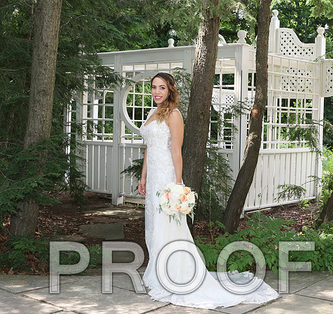 IF6A2142 / The Wedding - The Bride and Groom