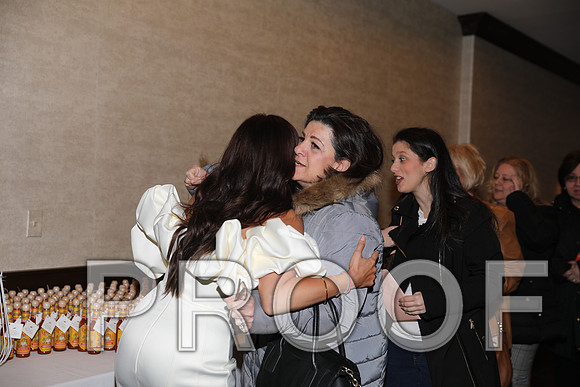8L2A6579 Beautiful event surrounded by family and friends