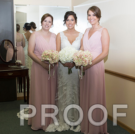 IF6A5184 aaa Wedding - Bride preparing for the big day