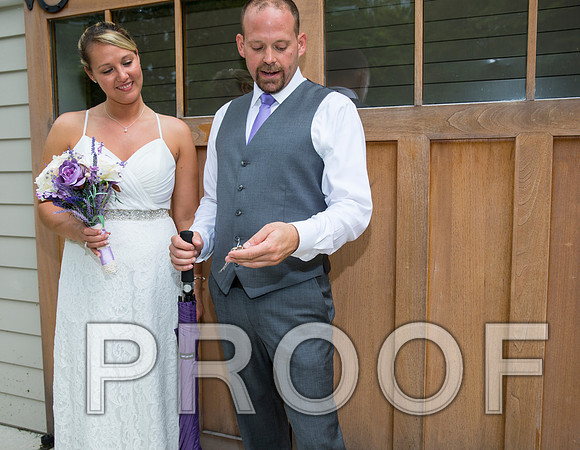8L2A1966 aaa Wedding - Bride and Groom First Look