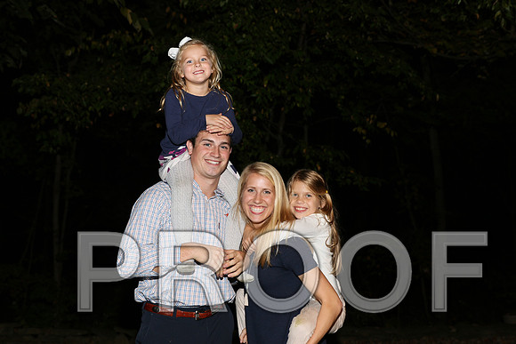 IF6A7936 Engagement - Family and Friends