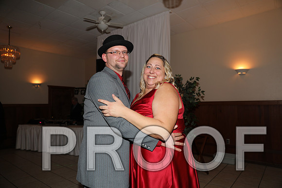 8L2A6604 Wedding Photos - Let the Party Start