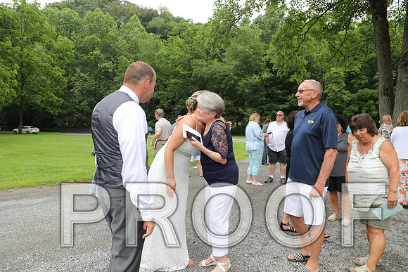 8L2A2485 Wedding - Congratulations to the Bride and Groom