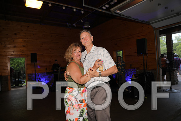 8L2A2828 Wedding - Reception Let the Party Start