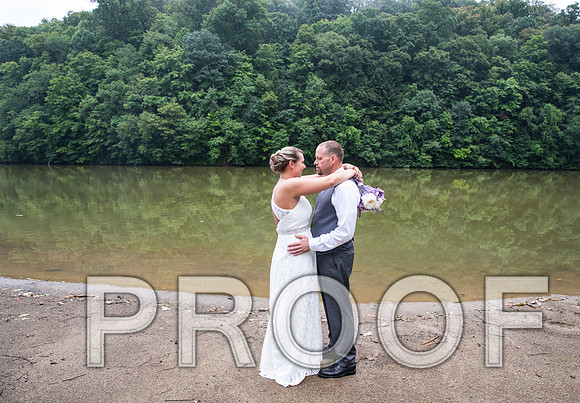 8L2A2097 aaa Wedding - The Bride and Groom