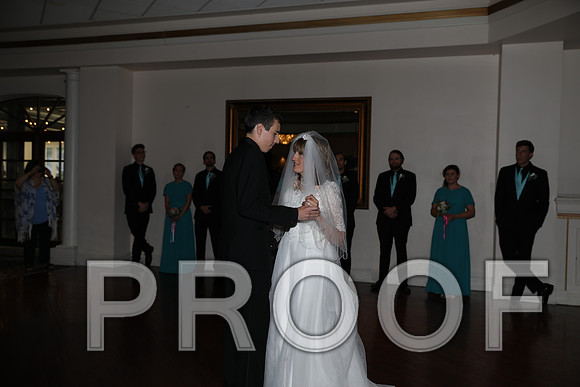 8L2A1278 Wedding First Dance