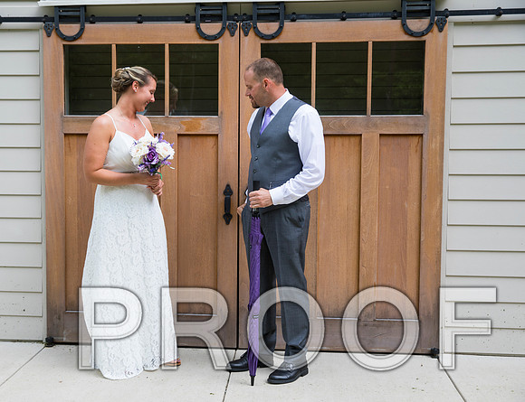 8L2A1939 aaa Wedding - Bride and Groom First Look