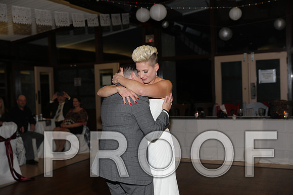 8L2A3745 Wedding Photos - First Dance