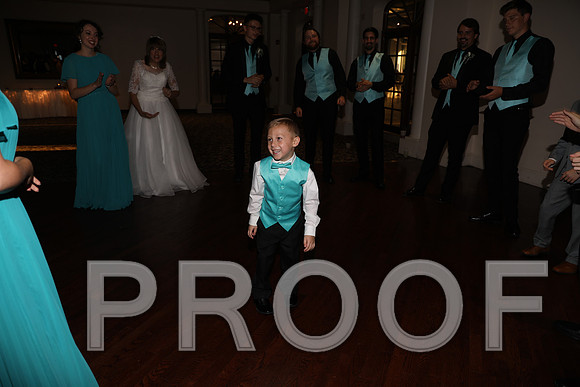 8L2A1491 Wedding Reception Let the Party Start