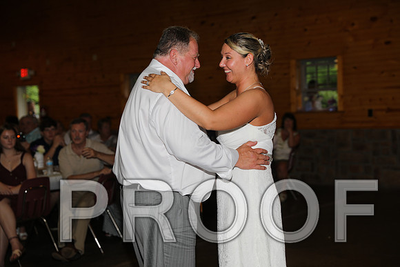 8L2A2737 Wedding - Father / Daughter Dance