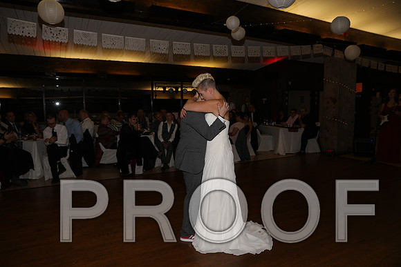 8L2A3764 Wedding Photos - First Dance