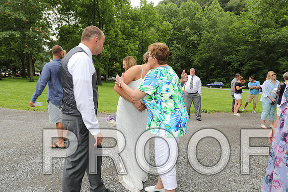 8L2A2469 Wedding - Congratulations to the Bride and Groom