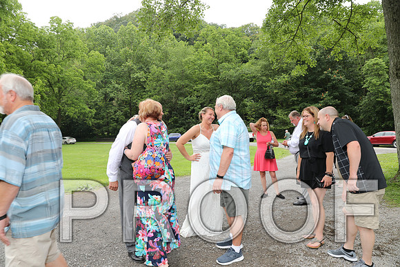8L2A2522 Wedding - Congratulations to the Bride and Groom