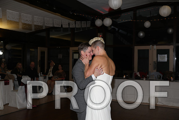 8L2A3751 Wedding Photos - First Dance