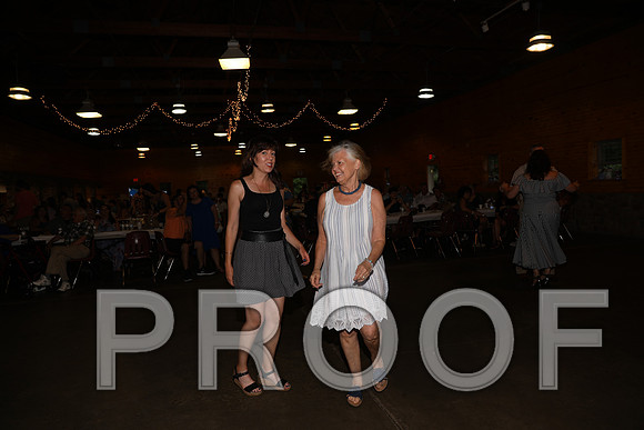 8L2A2798 Wedding - Reception Let the Party Start