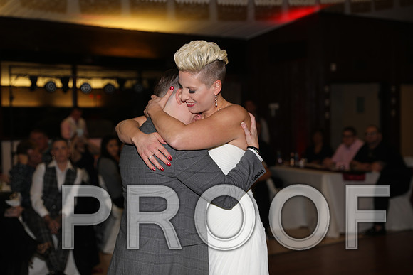 8L2A3729 Wedding Photos - First Dance