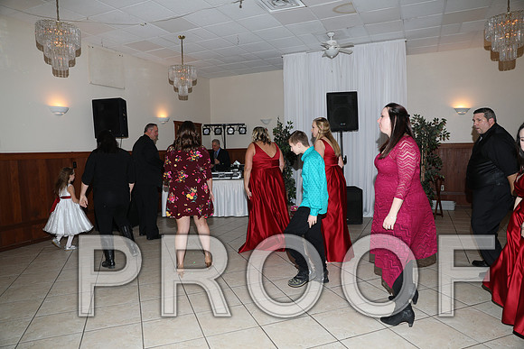 8L2A6664 Wedding Photos - Let the Party Start