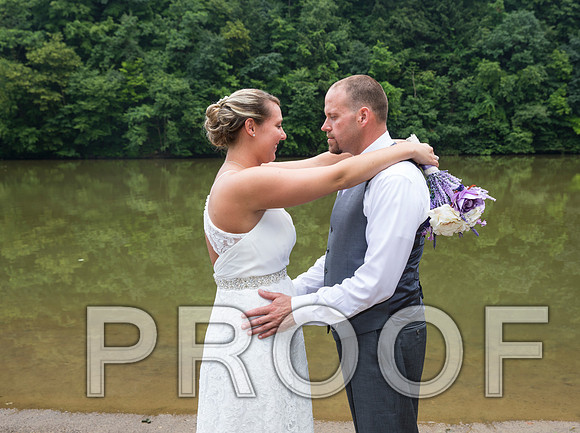 8L2A2092 aaa Wedding - The Bride and Groom