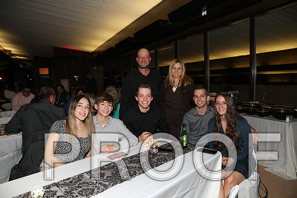 8L2A3794 Wedding Photos - Bride and Groom with guests
