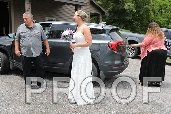 8L2A1911 Wedding - Bride and Groom First Look