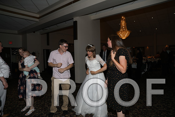 8L2A1558 Wedding Reception Let the Party Start