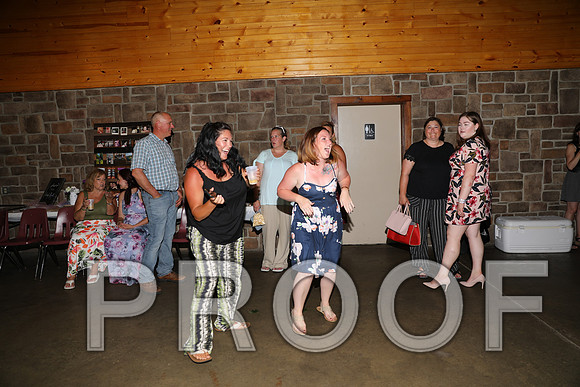 8L2A2820 Wedding - Reception Let the Party Start
