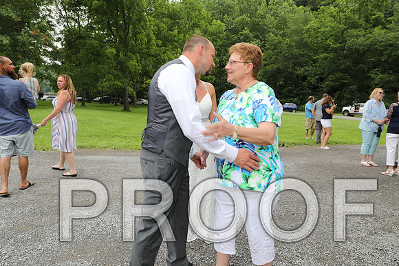 8L2A2470 Wedding - Congratulations to the Bride and Groom