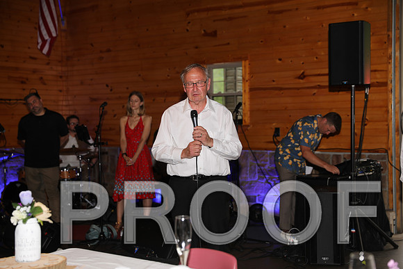 8L2A2637 Wedding Reception