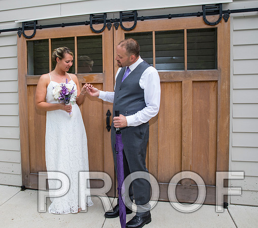 8L2A1957 aaa Wedding - Bride and Groom First Look