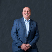 Kenneth V Cutrone