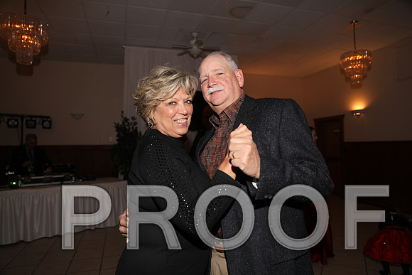 8L2A6585 Wedding Photos - Let the Party Start