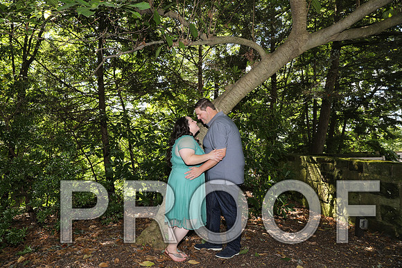 8L2A3512 Engagement Session - Millcreek Park