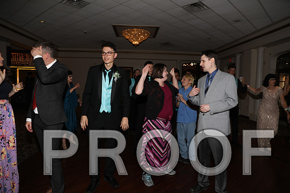 8L2A1566 Wedding Reception Let the Party Start