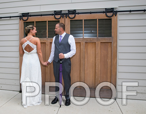 8L2A1973 aaa Wedding - Bride and Groom First Look