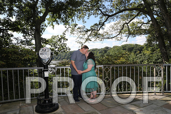 8L2A3489 Engagement Session - Millcreek Park