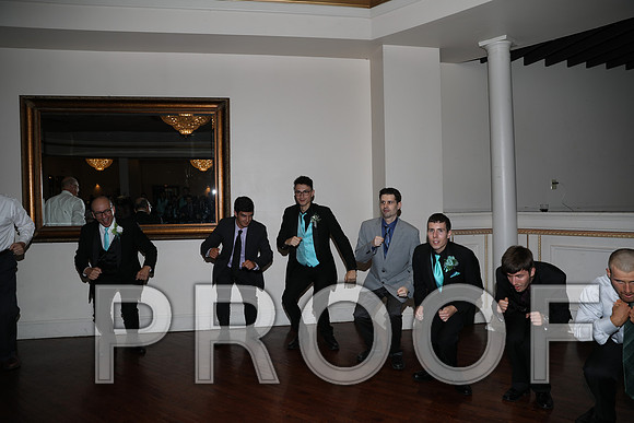 8L2A1605 Wedding Reception Let the Party Start