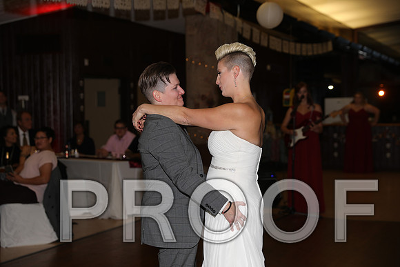 8L2A3766 Wedding Photos - First Dance