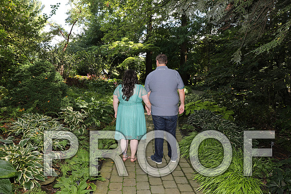 8L2A3426 Engagement Session - Millcreek Park