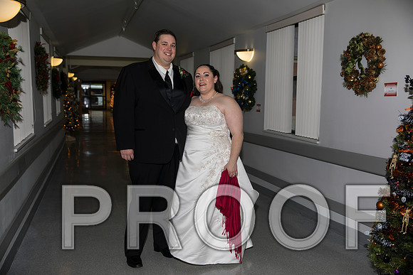 8L2A6057 aaa Wedding Photos - Bride & Groom with the bridal party
